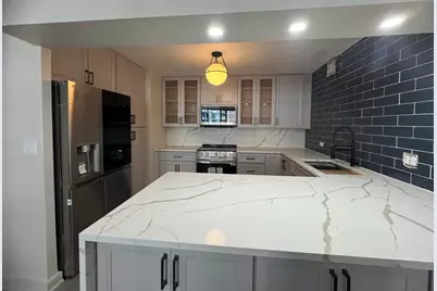 6007 N Sheridan Road #20H, Chicago, IL 60660 - Photo 2