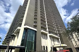 6007 N Sheridan Rd, Chicago, IL 60660 - Photo 2