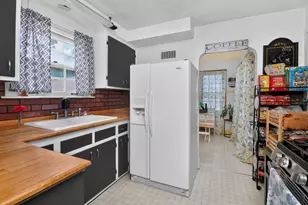 10305 Dickens Ave, Melrose Park, IL 60164 - Photo 8