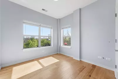 1155 W Roosevelt Road #404, Chicago, IL 60608 - Photo 20