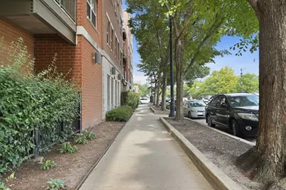 1155 W Roosevelt Road #404, Chicago, IL 60608 - Photo 2