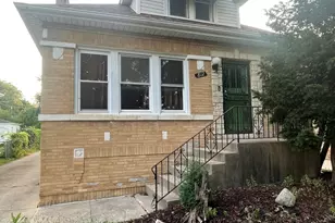812 S 21st Ave, Maywood, IL 60153 - Photo 2