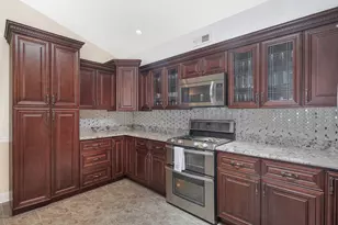 1511 W Pheasant Trail Ln, Arlington Heights, IL 60004 - Photo 8