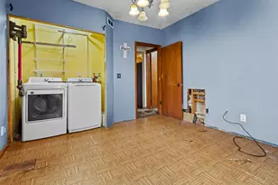 207 E Taylor St, Grant Park, IL 60940 - Photo 12