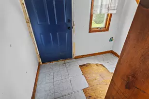 207 E Taylor St, Grant Park, IL 60940 - Photo 16