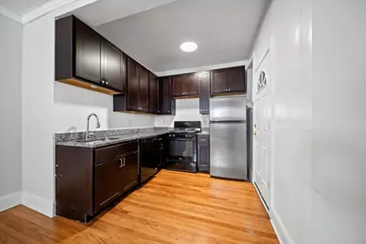 639 W Roscoe Street #T1, Chicago, IL 60657 - Photo 4