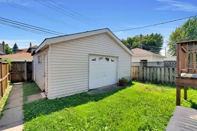 5505 W Cullom Avenue, Chicago, IL 60634 - Photo 32