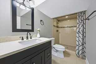 7154 Fair Elms Ave, Burr Ridge, IL 60527 - Photo 28