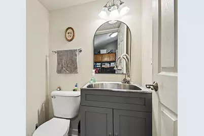330 Pleasant Street, Sheridan, IL 60551 - Photo 14