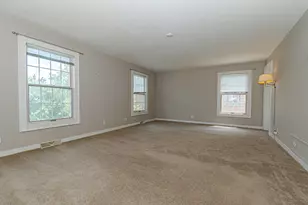 335 Oak St, Elmhurst, IL 60126 - Photo 16