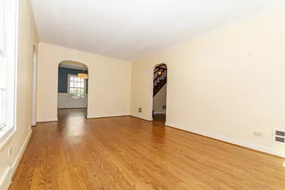 335 Oak Street, Elmhurst, IL 60126 - Photo 4