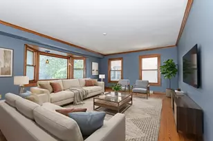 335 Oak St, Elmhurst, IL 60126 - Photo 10