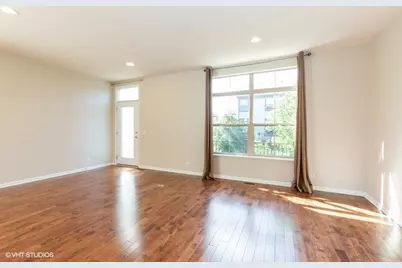 323 Aspen Pointe Road #323, Vernon Hills, IL 60061 - Photo 6