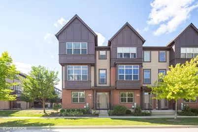 323 Aspen Pointe Road #323, Vernon Hills, IL 60061 - Photo 1
