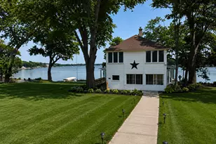 1308 Old Bay Rd, Johnsburg, IL 60051 - Photo 1
