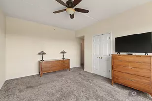 6420 Double Eagle Dr, Woodridge, IL 60517 - Photo 10