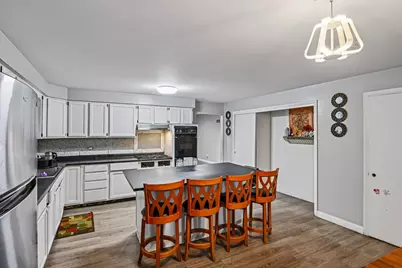 16955 Jodave Avenue, Hazel Crest, IL 60429 - Photo 2