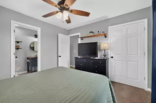 5201 E Wayne Ave, Rochelle, IL 61068 - Photo 18