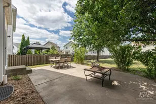 3021 Roxbury Ct, Joliet, IL 60435 - Photo 34