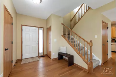 3021 Roxbury Court, Joliet, IL 60435 - Photo 4