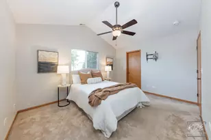 3021 Roxbury Ct, Joliet, IL 60435 - Photo 14