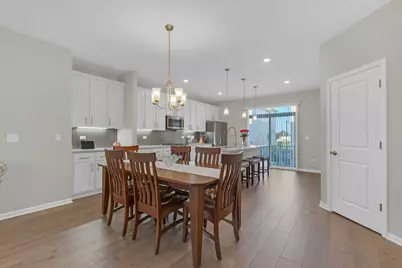 1546 Slade Way, Des Plaines, IL 60018 - Photo 4