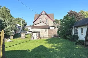 9905 Main St, Hebron, IL 60034 - Photo 6