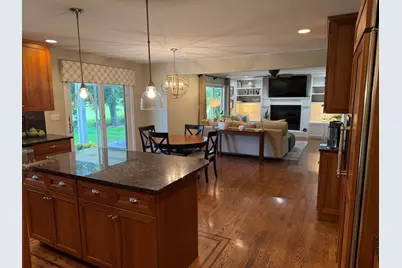 [Address not provided], Lisle, IL 60532 - Photo 2