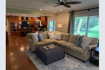 [Address not provided], Lisle, IL 60532 - Photo 4