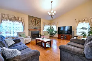 1452 Sage Dr, Bolingbrook, IL 60490 - Photo 14