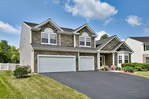 1452 Sage Dr, Bolingbrook, IL 60490 - Photo 2
