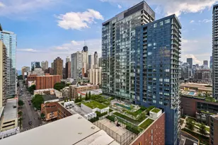 230 W Division St, Chicago, IL 60610 - Photo 18