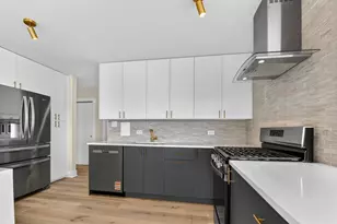 5801 N Sheridan Rd, Chicago, IL 60660 - Photo 10