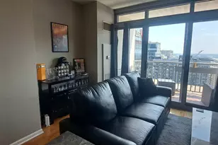 125 S Jefferson St, Chicago, IL 60661 - Photo 10