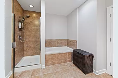 3550 W Montrose Avenue #308, Chicago, IL 60618 - Photo 16