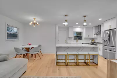 9317 Olcott Avenue, Morton Grove, IL 60053 - Photo 12