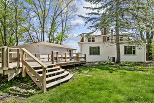 18600 Golfview Ave, Homewood, IL 60430 - Photo 2