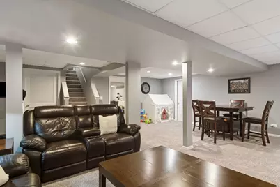 300 Hampton Street, Cary, IL 60013 - Photo 30