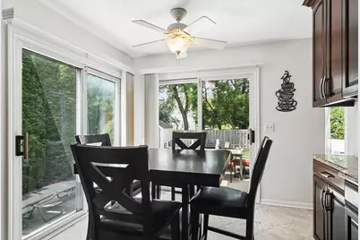 300 Hampton Street, Cary, IL 60013 - Photo 14