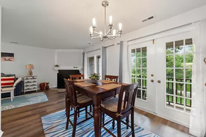 407 Ramblewood Drive #D, Glen Ellyn, IL 60137 - Photo 8