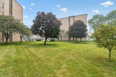 9745 S Karlov Avenue #205, Oak Lawn, IL 60453 - Photo 36