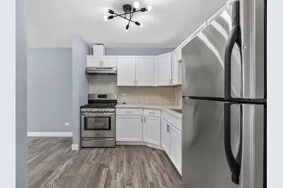 9745 S Karlov Avenue #205, Oak Lawn, IL 60453 - Photo 4
