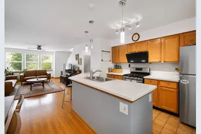 1009 E 61st Street, Chicago, IL 60637 - Photo 4
