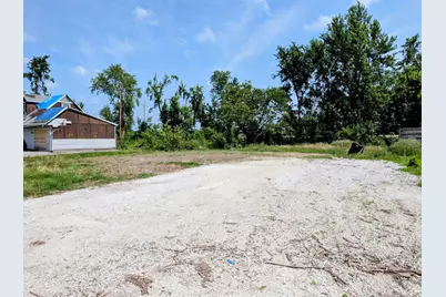 87 Strasma East Drive, Kankakee, IL 60901 - Photo 2