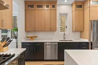 2023 W Augusta Boulevard #1W, Chicago, IL 60622 - Photo 6