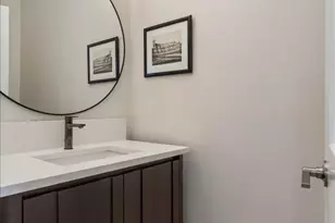 2023 W Augusta Blvd, Chicago, IL 60622 - Photo 14