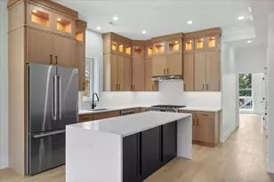 2023 W Augusta Blvd, Chicago, IL 60622 - Photo 4