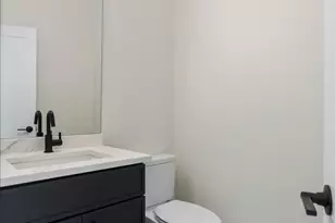 2023 W Augusta Blvd, Chicago, IL 60622 - Photo 18