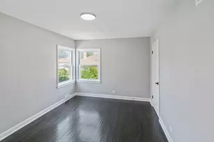 2263 S 14th Ave, North Riverside, IL 60546 - Photo 12