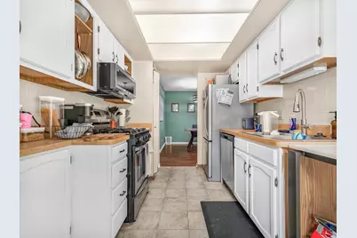 4530 W 93rd Street #2D, Oak Lawn, IL 60453 - Photo 10